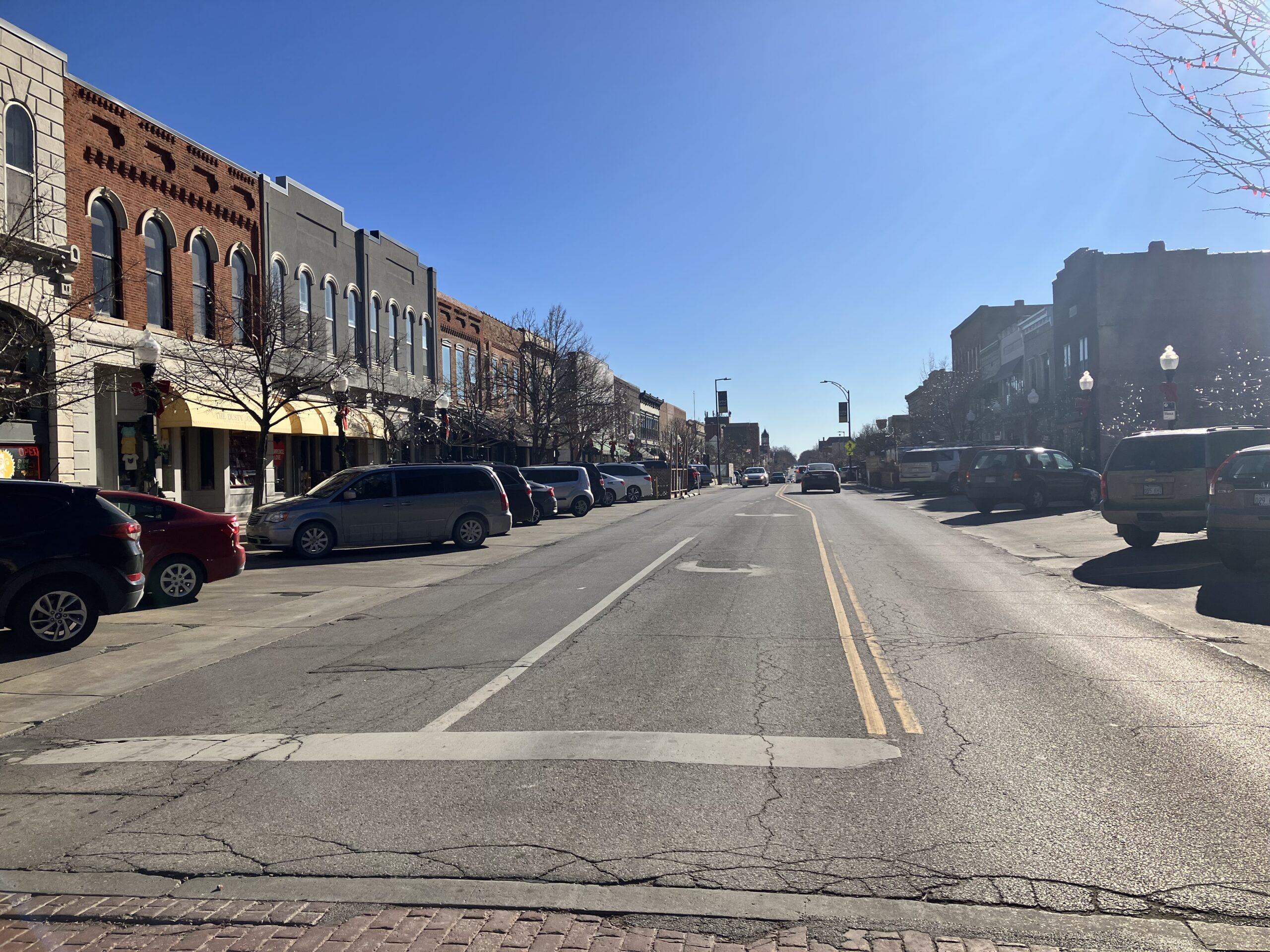 City to consider one-time amnesty program for frequent parking offenders; after that may come the parking boot | News, Sports, Jobs - Lawrence Journal-World: news, information, headlines and events in Lawrence, Kansas - Vimarsana News